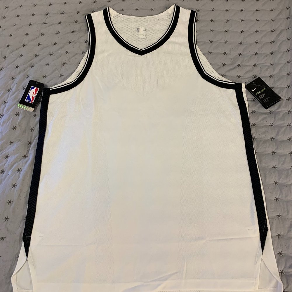 Nike Aeroswift NBA Brooklyn Nets Jersey Size XL 52